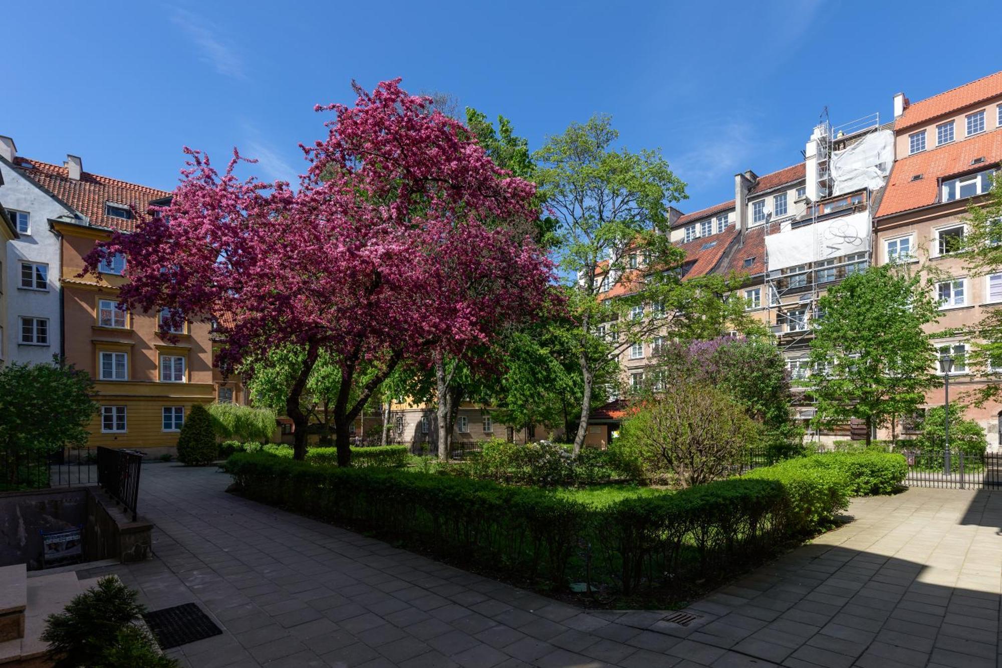 Nowoczesny Apartament Warszawa Stare Miasto Екстериор снимка